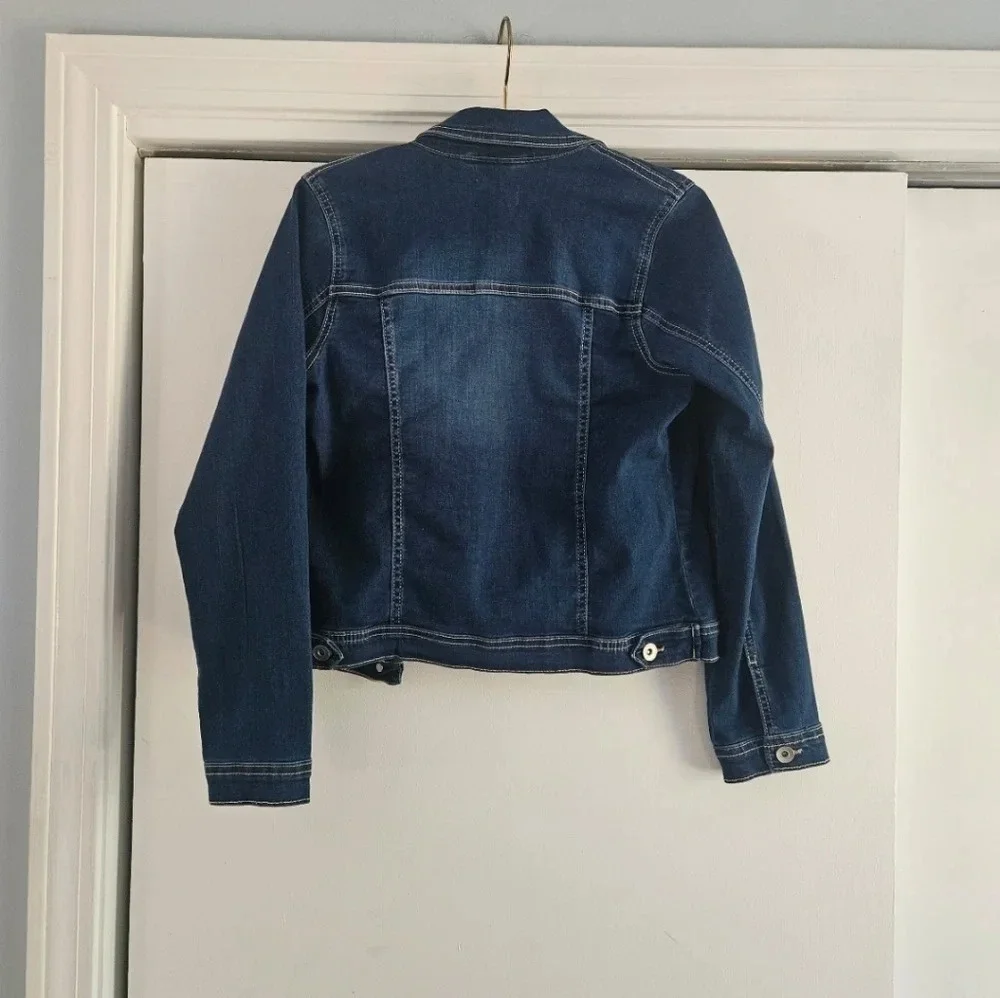 Children’s Place Girls Denim Jean Jacket Size 14 XL Long Sleeve Classic Blue - Picture 3 of 6